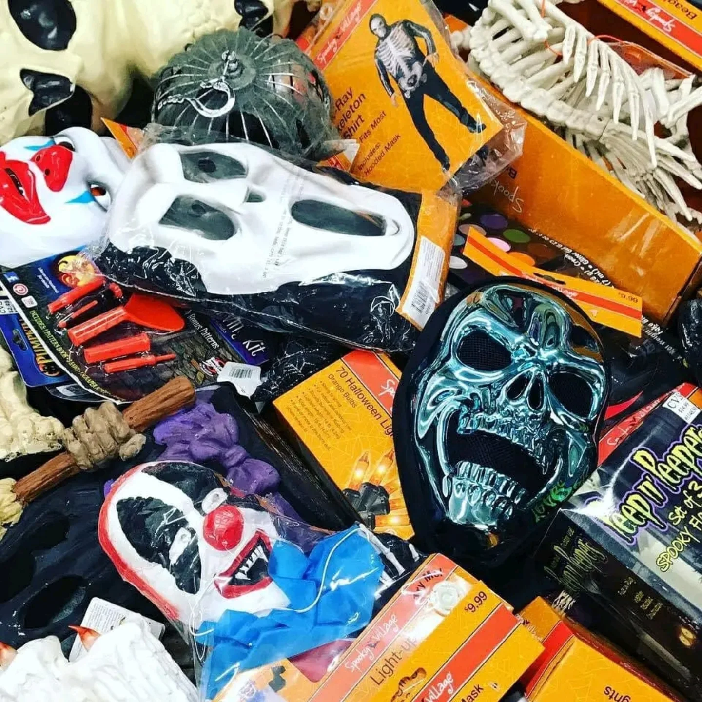 Buy Halloween Costume Online- Spooky & Fun Outfits