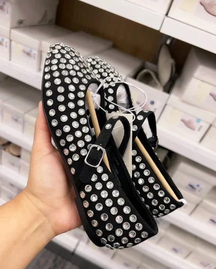 Buy Kids Shoes Online - Stylish, Durable & Perfect Fit